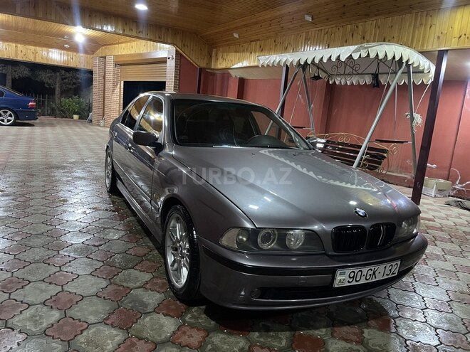 BMW 523-10