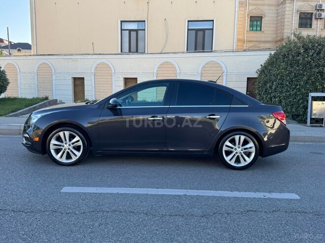 Chevrolet Cruze-5
