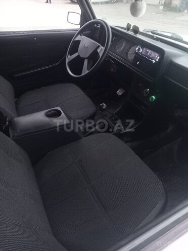 LADA (VAZ) 2107-6