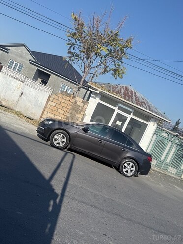 Chevrolet Cruze-9