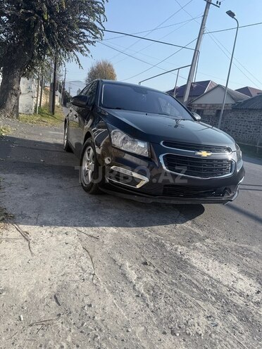 Chevrolet Cruze-12