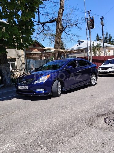 Hyundai Sonata-3