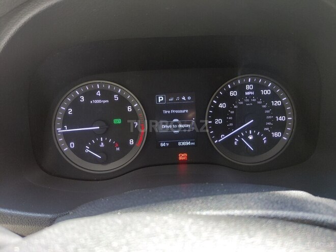 Hyundai Tucson-14