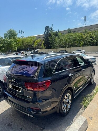 Kia Sorento-2