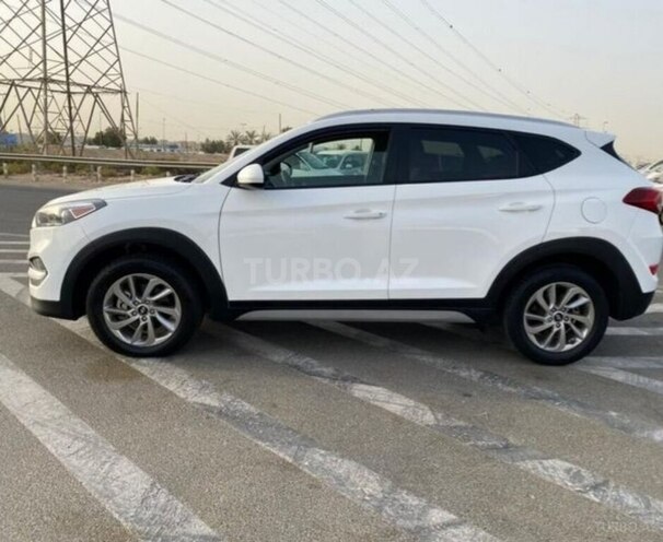 Hyundai Tucson-15