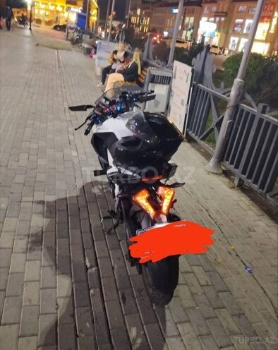 Bajaj Pulsar RS 200-2