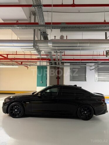 BMW 528-2