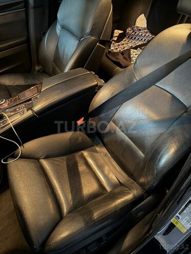 BMW 528-7