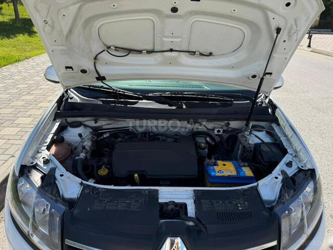 Renault Sandero-2