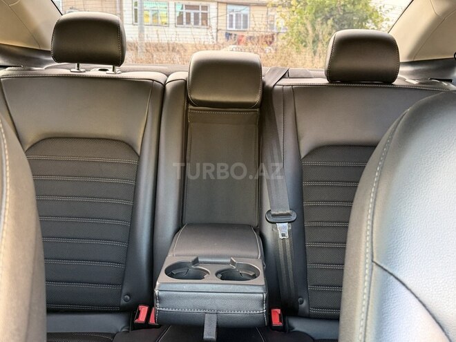 Ford Fusion (North America)-8