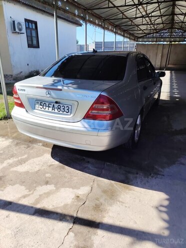 Mercedes C 200-7
