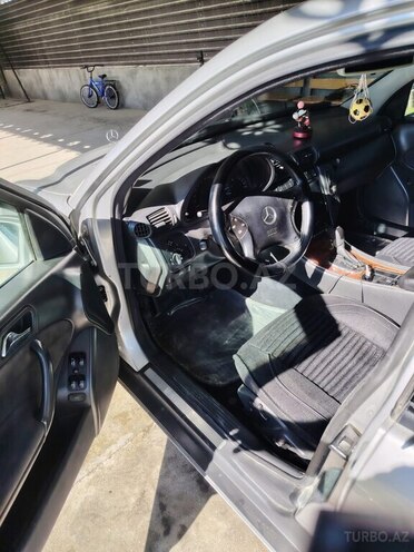 Mercedes C 200-9