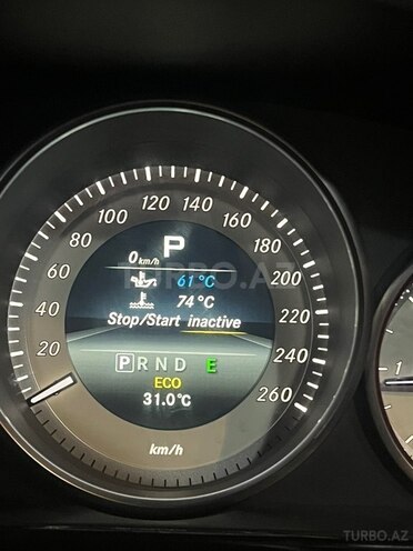 Mercedes E 220-14