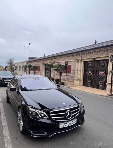 Mercedes E 220-5