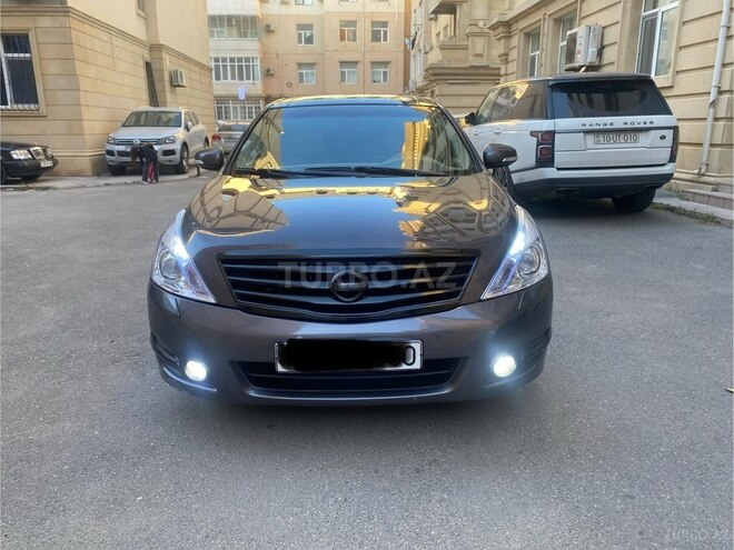 Nissan Teana-1