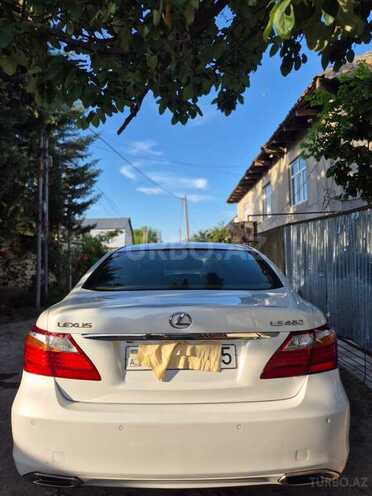 Lexus LS 460-3