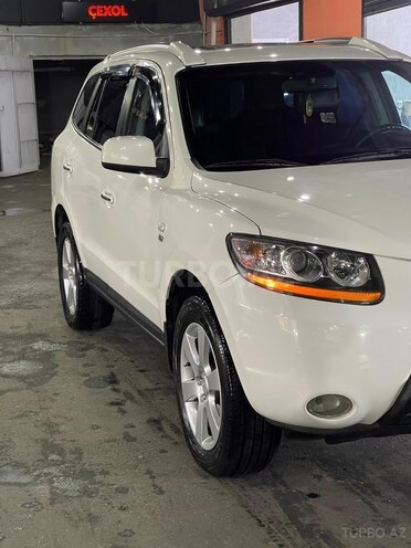 Hyundai Santa Fe-3