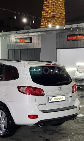 Hyundai Santa Fe-4
