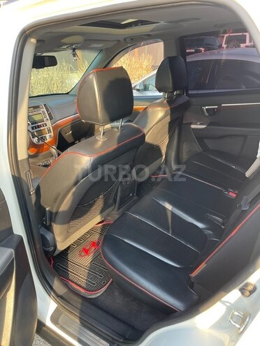 Hyundai Santa Fe-19