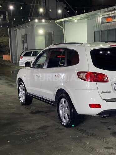 Hyundai Santa Fe-9