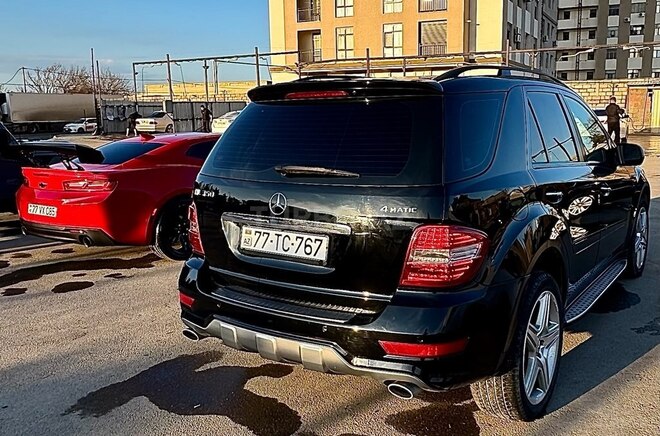 Mercedes ML 350 4MATIC-7
