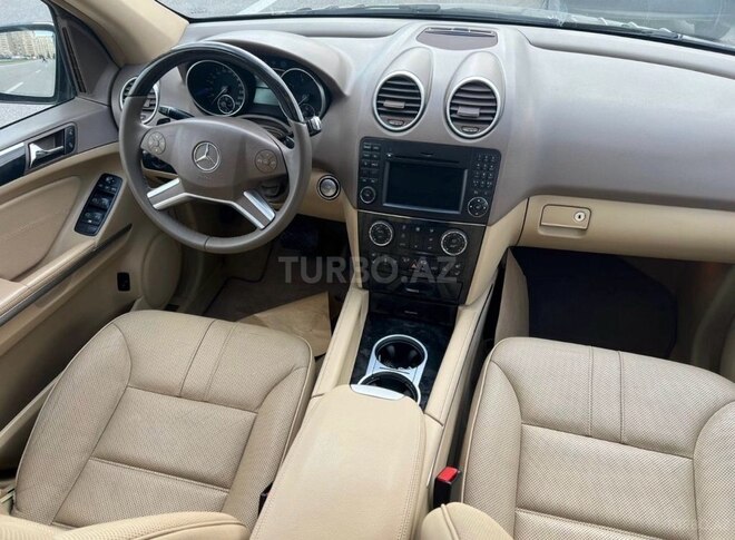 Mercedes ML 350 4MATIC-8