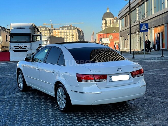 Hyundai Sonata-10