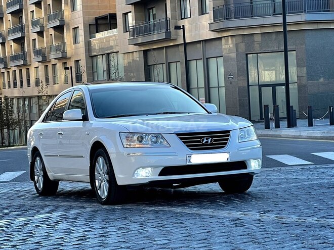 Hyundai Sonata-4