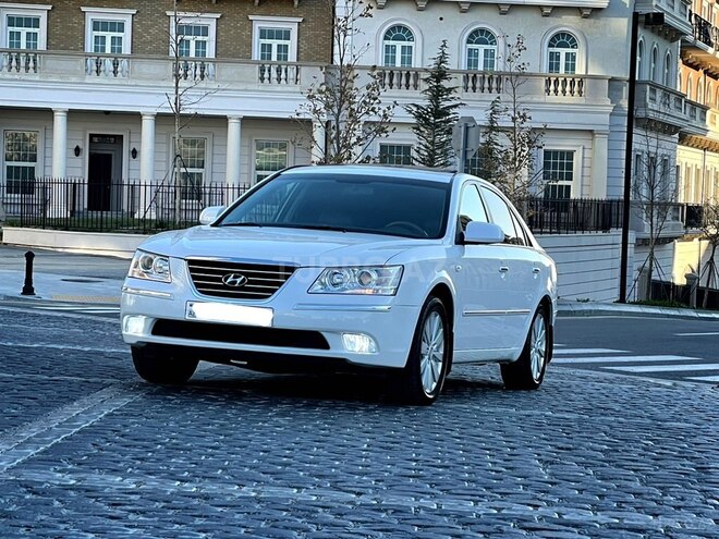 Hyundai Sonata-2