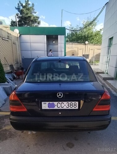 Mercedes C 180-3