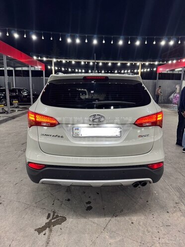 Hyundai Santa Fe-2