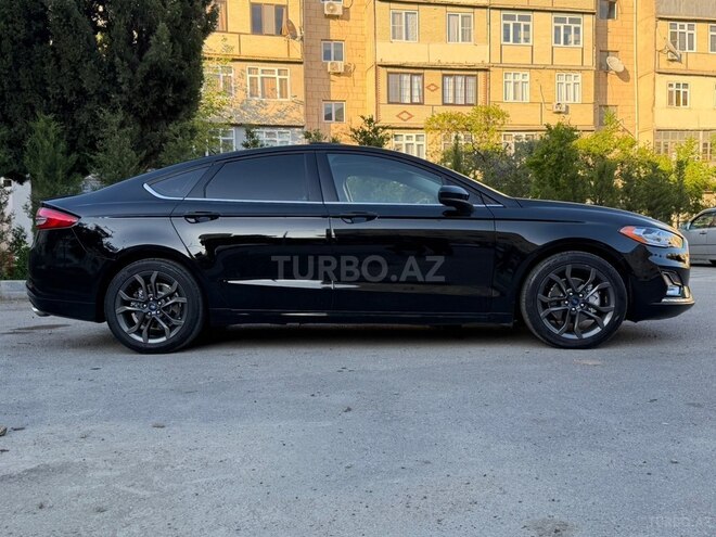 Ford Fusion (North America)-20