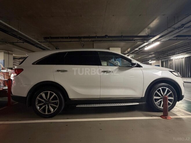 Kia Sorento-2