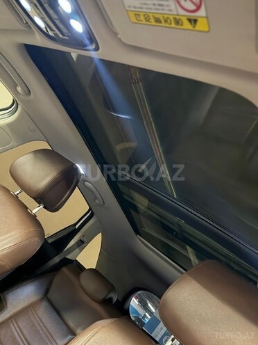 Kia Sorento-11