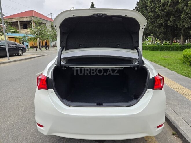 Toyota Corolla-17
