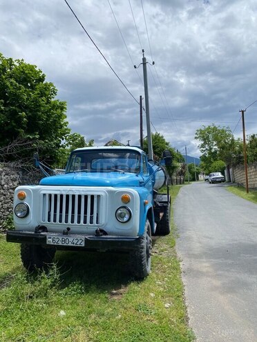 GAZ 53-1