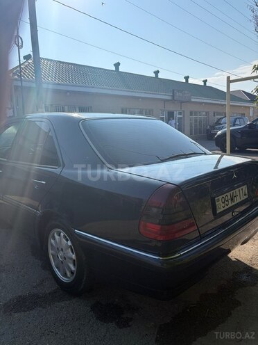 Mercedes C 180-5