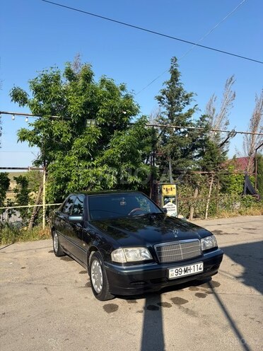 Mercedes C 180-1