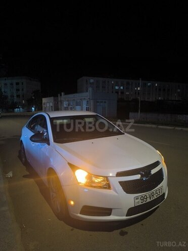 Chevrolet Cruze-1