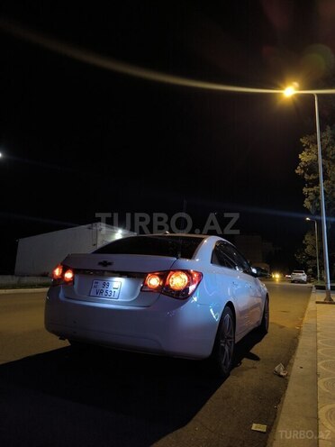 Chevrolet Cruze-4