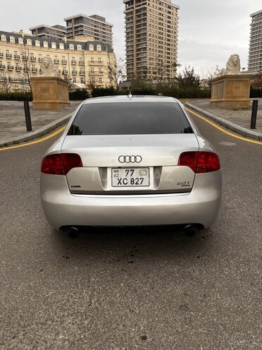 Audi A4-2