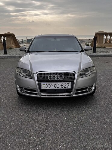 Audi A4-1