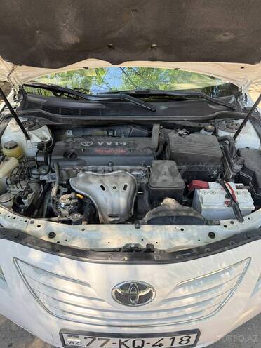 Toyota Camry-6