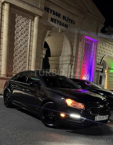 Chevrolet Cruze-12