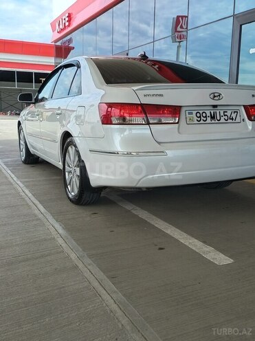 Hyundai Sonata-5