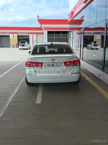 Hyundai Sonata-6