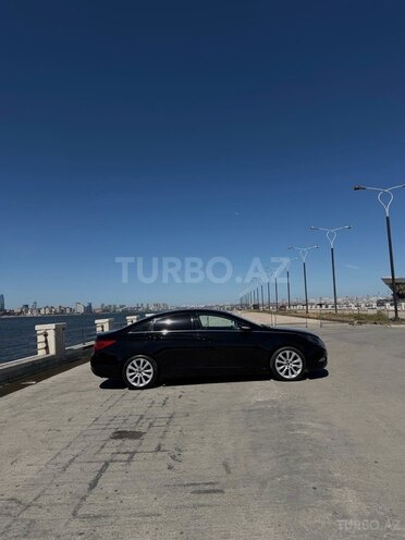 Hyundai Sonata-7