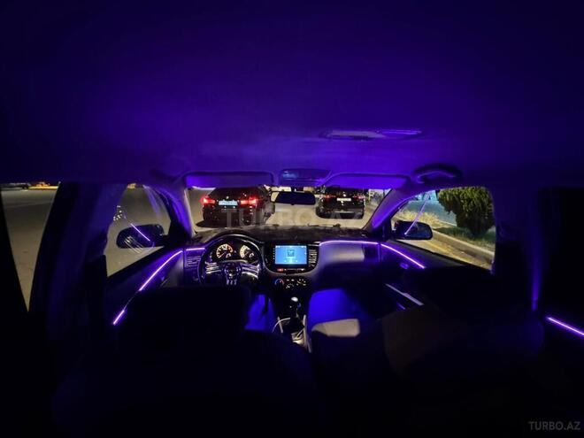 Kia Rio-7