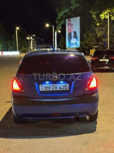 Kia Rio-2