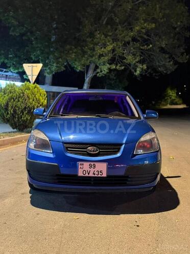 Kia Rio-1